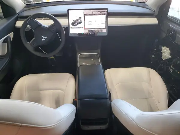 5YJYGDEE2MF210102 2021 TESLA MODEL Y - Image 8