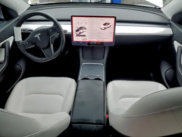 5YJYGDEE2MF210214 2021 TESLA MODEL Y - Image 8
