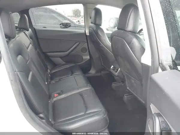 5YJYGDEE2MF218121 2021 TESLA MODEL Y - Image 8