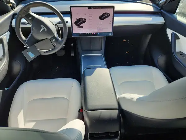 5YJYGDEE2MF231001 2021 TESLA MODEL Y - Image 8