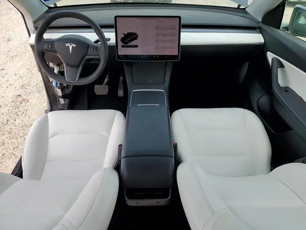5YJYGDEE2MF240877 2021 TESLA MODEL Y - Image 8