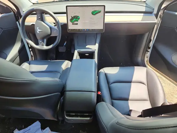 5YJYGDEE2MF253094 2021 TESLA MODEL Y - Image 8