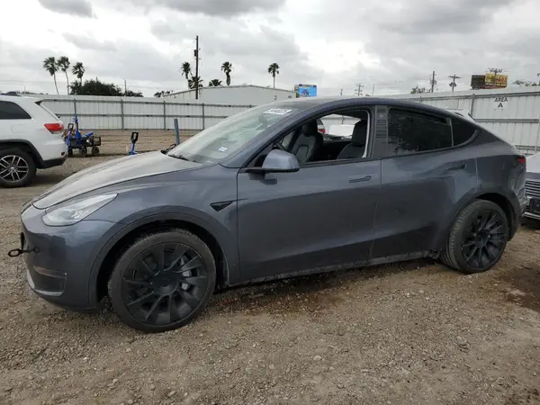 5YJYGDEE2MF253676 2021 TESLA MODEL Y - Image 1