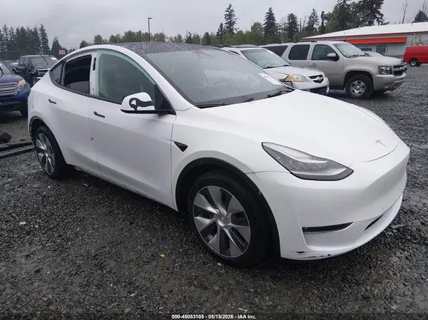 5YJYGDEE2MF254861 2021 TESLA MODEL Y - Image 1