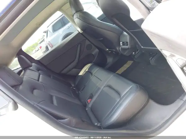 5YJYGDEE2MF261874 2021 TESLA MODEL Y - Image 8