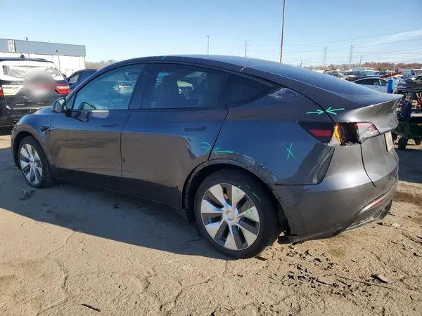 5YJYGDEE2MF271921 2021 TESLA MODEL Y - Image 2