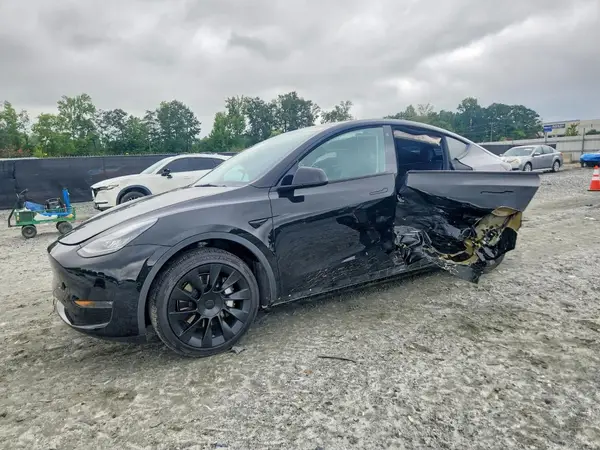 5YJYGDEE2MF278139 2021 TESLA MODEL Y - Image 1