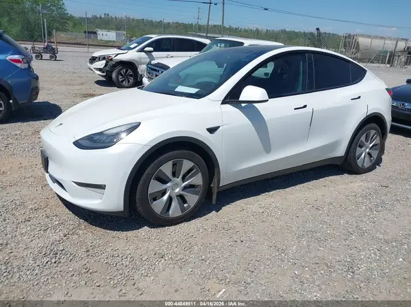5YJYGDEE2MF280876 2021 TESLA MODEL Y - Image 2