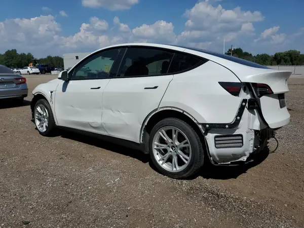 5YJYGDEE2MF286466 2021 TESLA MODEL Y - Image 2