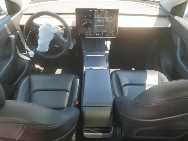5YJYGDEE2MF286824 2021 TESLA MODEL Y - Image 8
