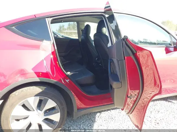 5YJYGDEE2MF287066 2021 TESLA MODEL Y - Image 8