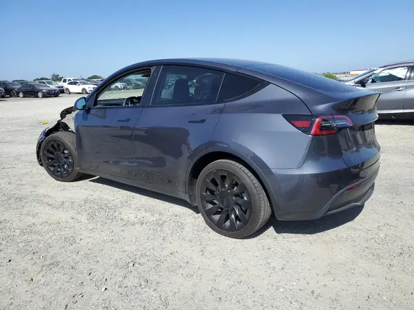 5YJYGDEE2MF296446 2021 TESLA MODEL Y - Image 2