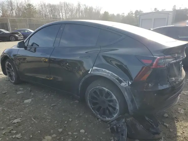 5YJYGDEE2MF296544 2021 TESLA MODEL Y - Image 2