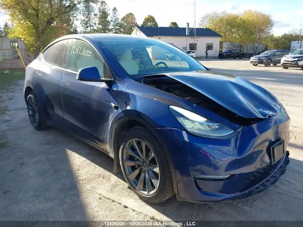 5YJYGDEE2MF298620 2021 TESLA MODEL Y - Image 1