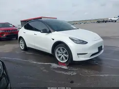 5YJYGDEE2MF298648 2021 TESLA MODEL Y