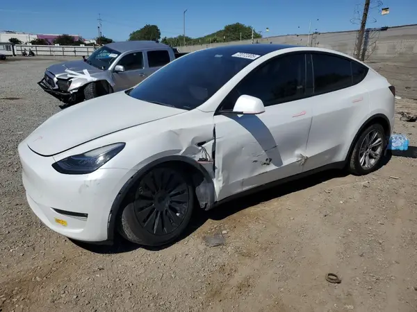 5YJYGDEE2MF300771 2021 TESLA MODEL Y - Image 1