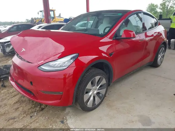 5YJYGDEE2MF304416 2021 TESLA MODEL Y - Image 2