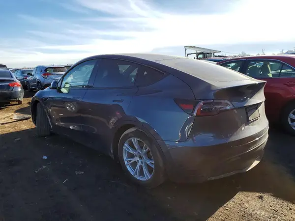 5YJYGDEE3LF006682 2020 TESLA MODEL Y - Image 2