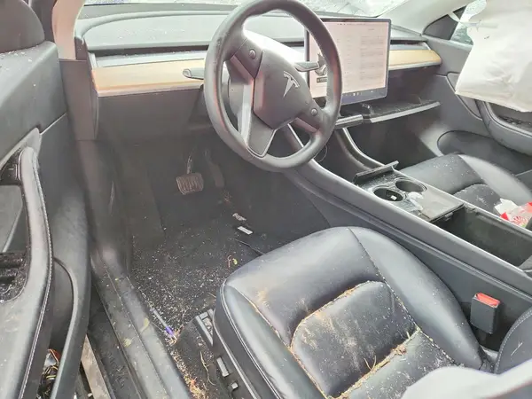 5YJYGDEE3LF006844 2020 TESLA MODEL Y - Image 8