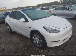 5YJYGDEE3LF007122 2020 TESLA MODEL Y