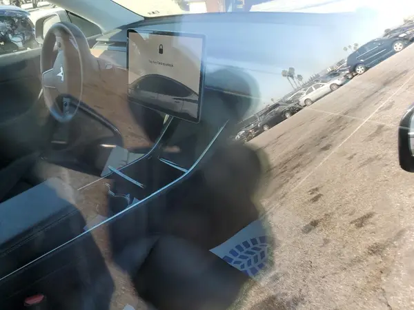 5YJYGDEE3LF008688 2020 TESLA MODEL Y - Image 8