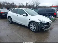5YJYGDEE3LF009419 2020 TESLA MODEL Y