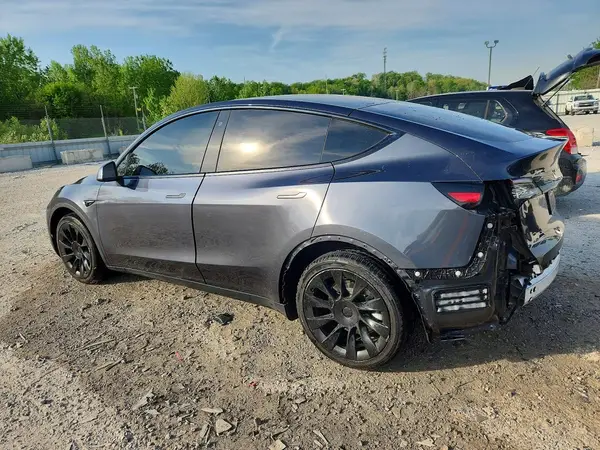 5YJYGDEE3LF012627 2020 TESLA MODEL Y - Image 2