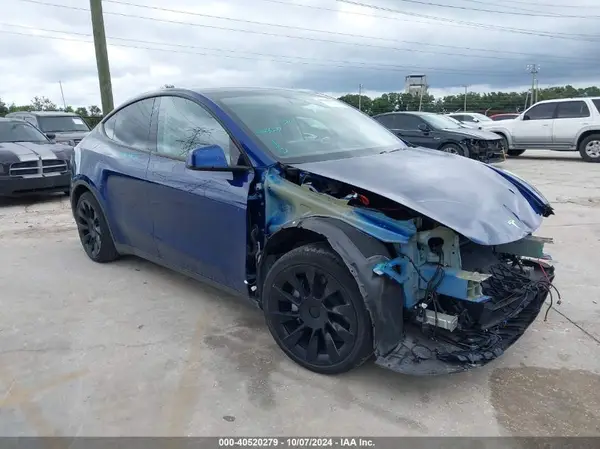 5YJYGDEE3LF029556 2020 TESLA MODEL Y - Image 1