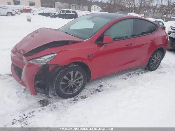 5YJYGDEE3LF036829 2020 TESLA MODEL Y - Image 2