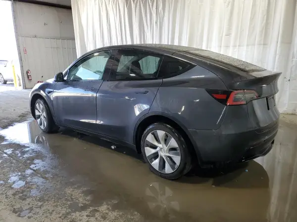 5YJYGDEE3LF054196 2020 TESLA MODEL Y - Image 2