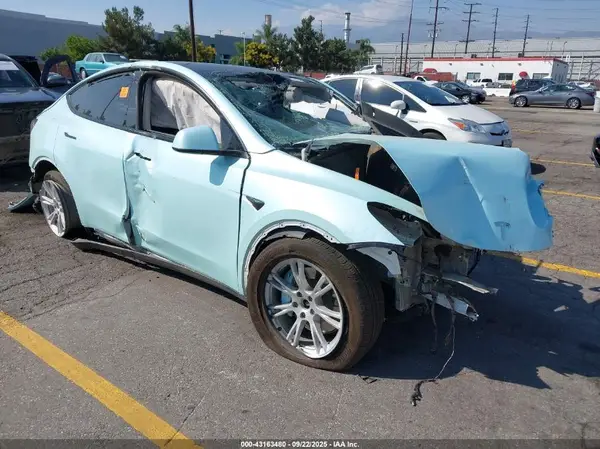 5YJYGDEE3LF054716 2020 TESLA MODEL Y - Image 1