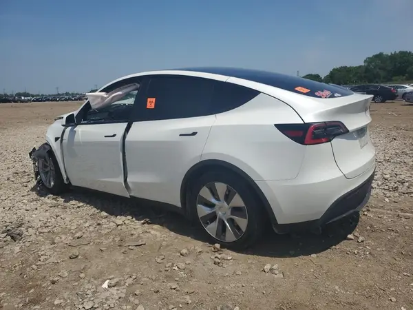 5YJYGDEE3MF063997 2021 TESLA MODEL Y - Image 2