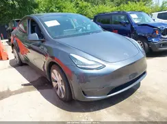 5YJYGDEE3MF064082 2021 TESLA MODEL Y
