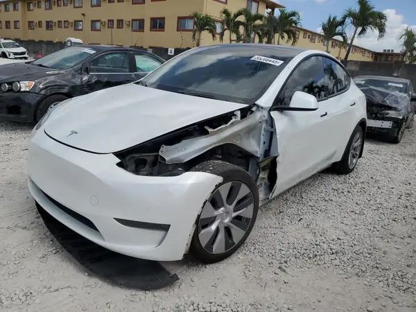 5YJYGDEE3MF066205 2021 TESLA MODEL Y - Image 1