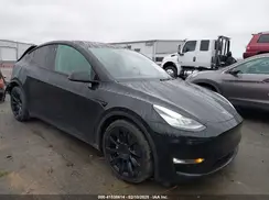 5YJYGDEE3MF067662 2021 TESLA MODEL Y