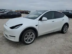5YJYGDEE3MF068276 2021 TESLA MODEL Y