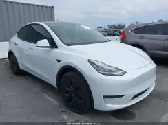5YJYGDEE3MF081304 2021 TESLA MODEL Y