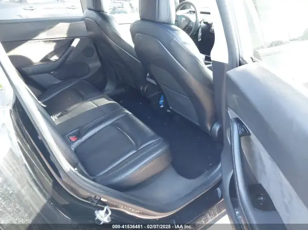 5YJYGDEE3MF084686 2021 TESLA MODEL Y - Image 8