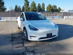 5YJYGDEE3MF086339 2021 TESLA MODEL Y