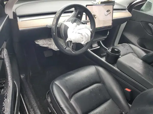 5YJYGDEE3MF090438 2021 TESLA MODEL Y - Image 8
