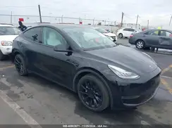 5YJYGDEE3MF093078 2021 TESLA MODEL Y