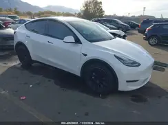 5YJYGDEE3MF098586 2021 TESLA MODEL Y