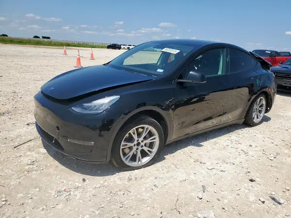 5YJYGDEE3MF105939 2021 TESLA MODEL Y - Image 1