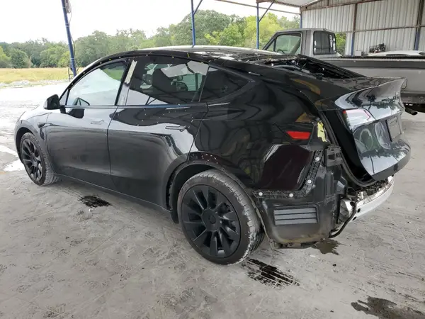 5YJYGDEE3MF115726 2021 TESLA MODEL Y - Image 2