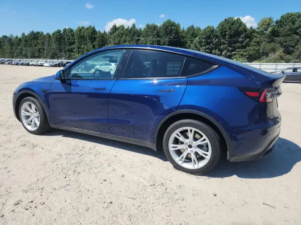 5YJYGDEE3MF122918 2021 TESLA MODEL Y - Image 2