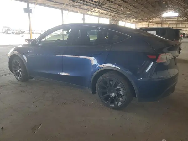 5YJYGDEE3MF125964 2021 TESLA MODEL Y - Image 2