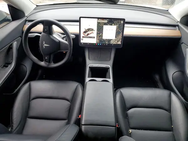 5YJYGDEE3MF131070 2021 TESLA MODEL Y - Image 8
