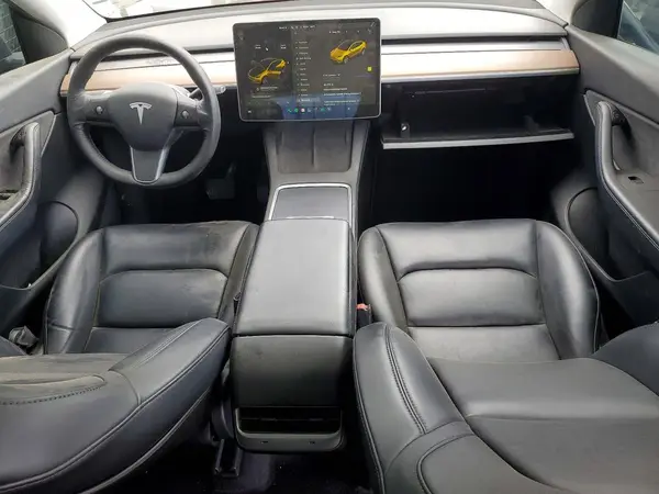 5YJYGDEE3MF140450 2021 TESLA MODEL Y - Image 8