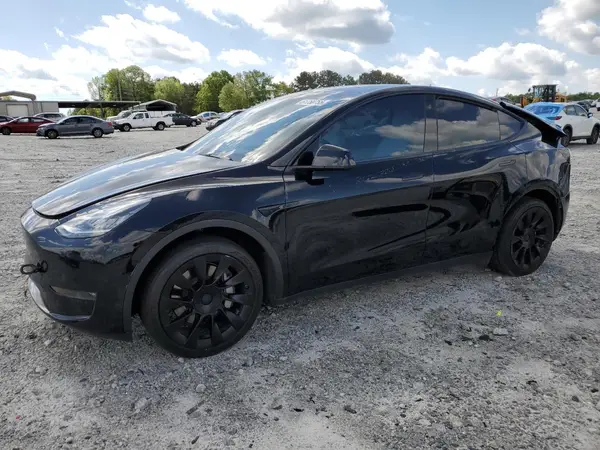 5YJYGDEE3MF151481 2021 TESLA MODEL Y - Image 1