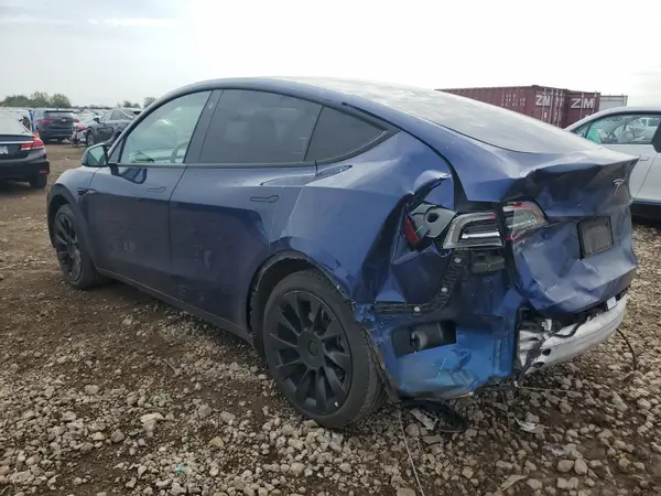 5YJYGDEE3MF153568 2021 TESLA MODEL Y - Image 2
